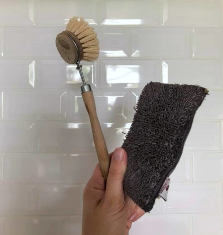 Brosse et éponge microfibre