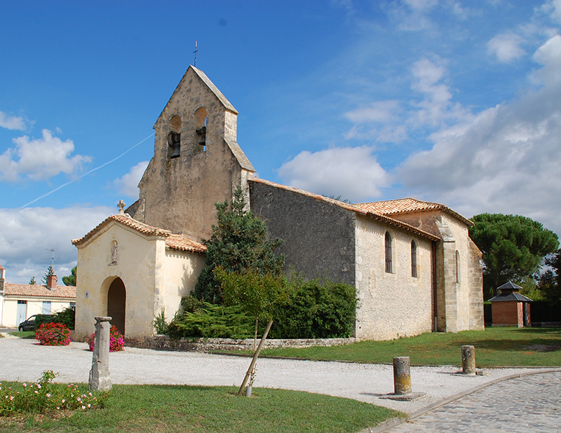 Église Saint-Maurille - CC BY-SA 3.0, https://creativecommons.org/licenses/by-sa/3.0, via Wikimedia Commons